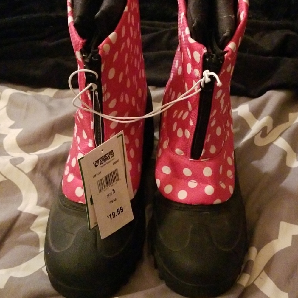 New Itasca Kids Boots